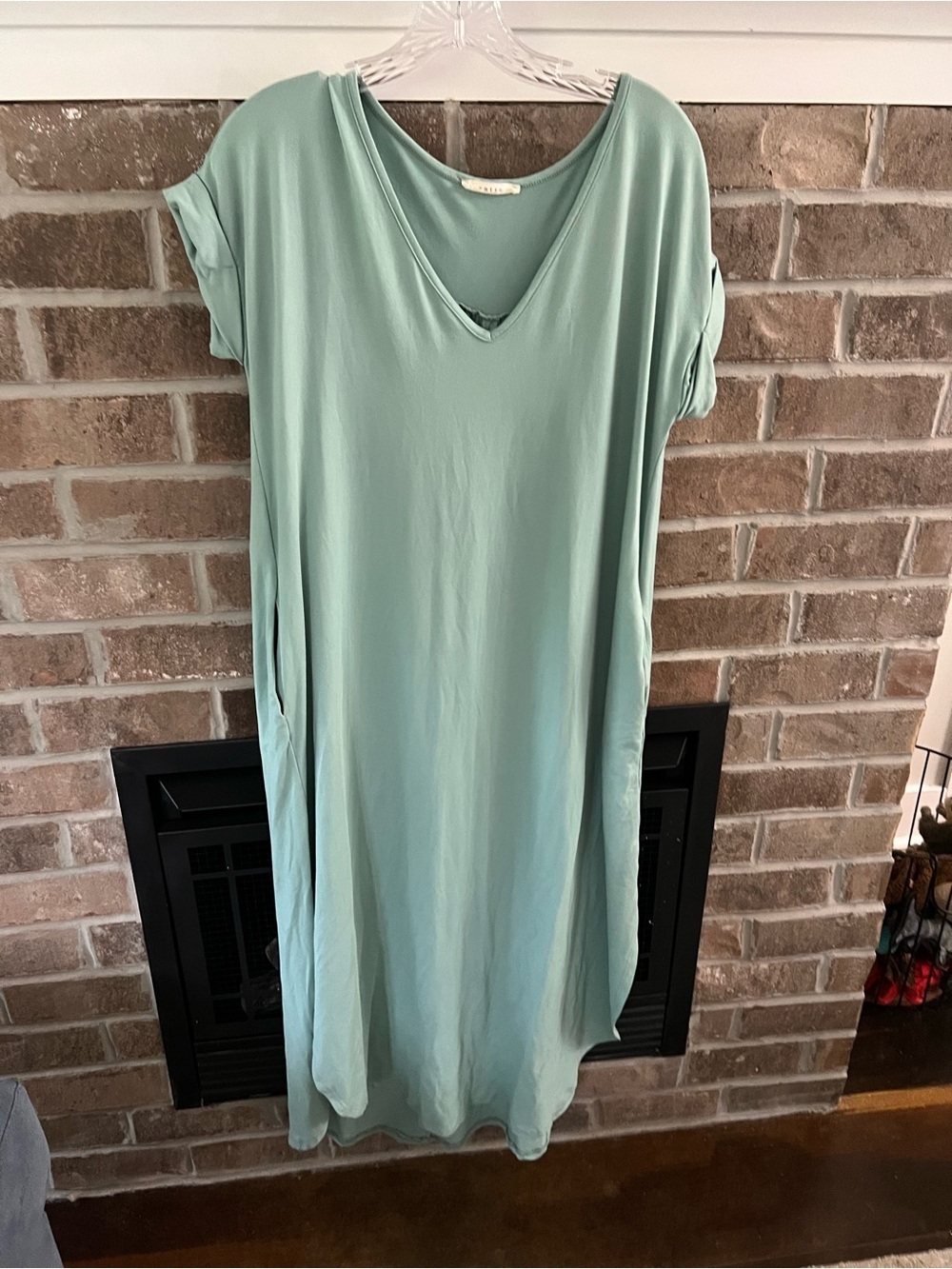 entro Mint Green V-Neck Maxi Dress